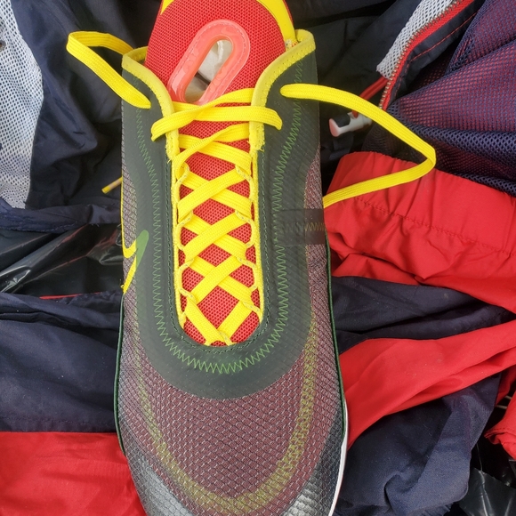 Nike Air - Picture 1 of 2